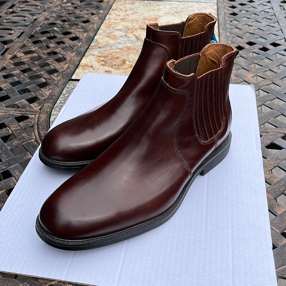 NWOT Johnston &Murphy Cardell Chelsea boot